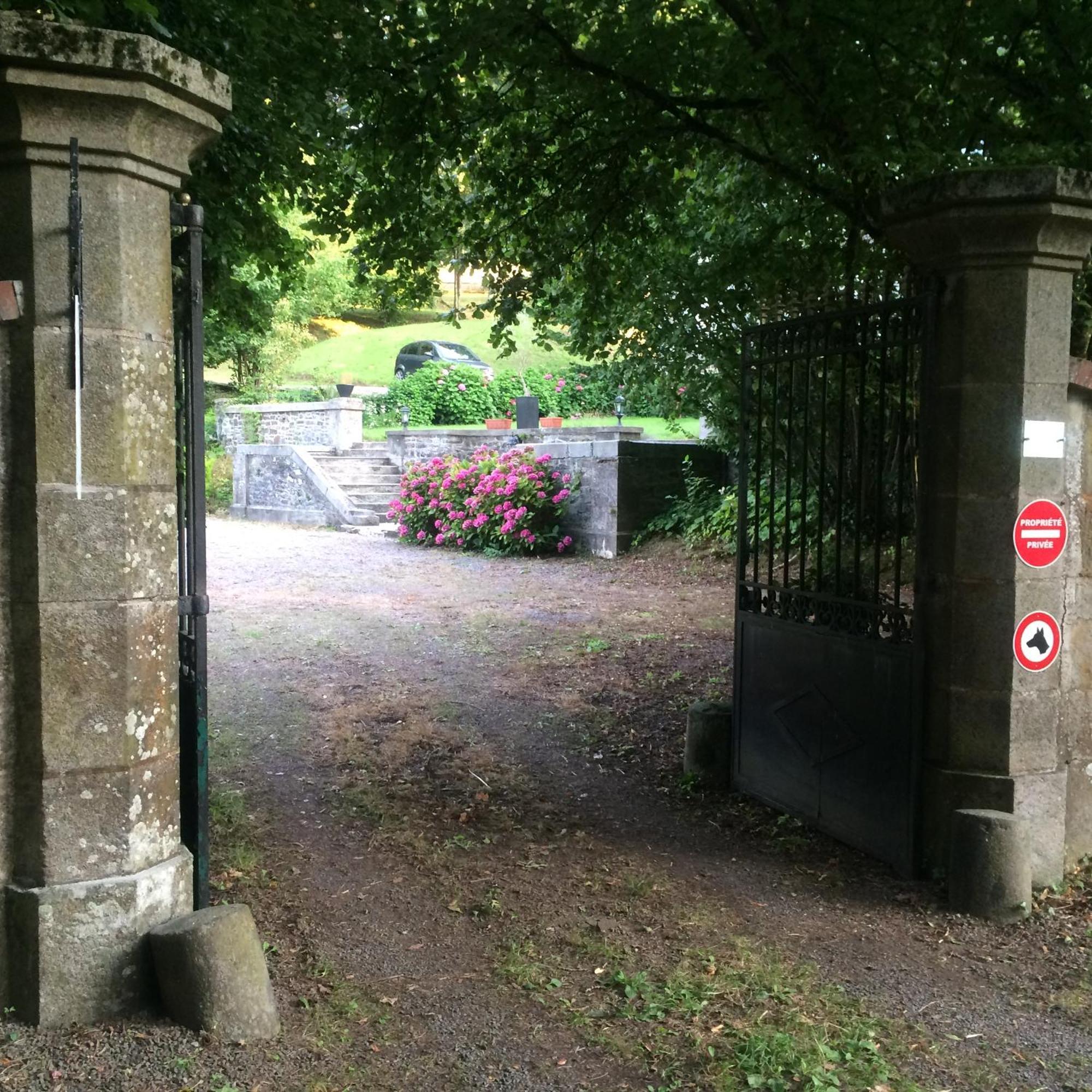 Chateau Anaselle Conde-sur-Noireau Luaran gambar