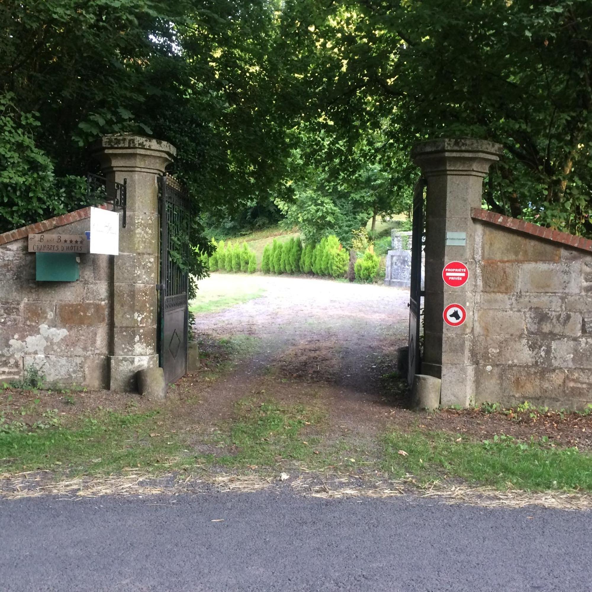 Chateau Anaselle Conde-sur-Noireau Luaran gambar